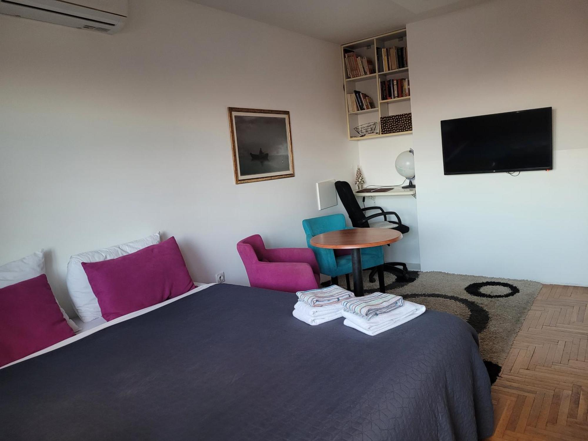 Apartmani Emerald Dream Novi Sad Bilik gambar