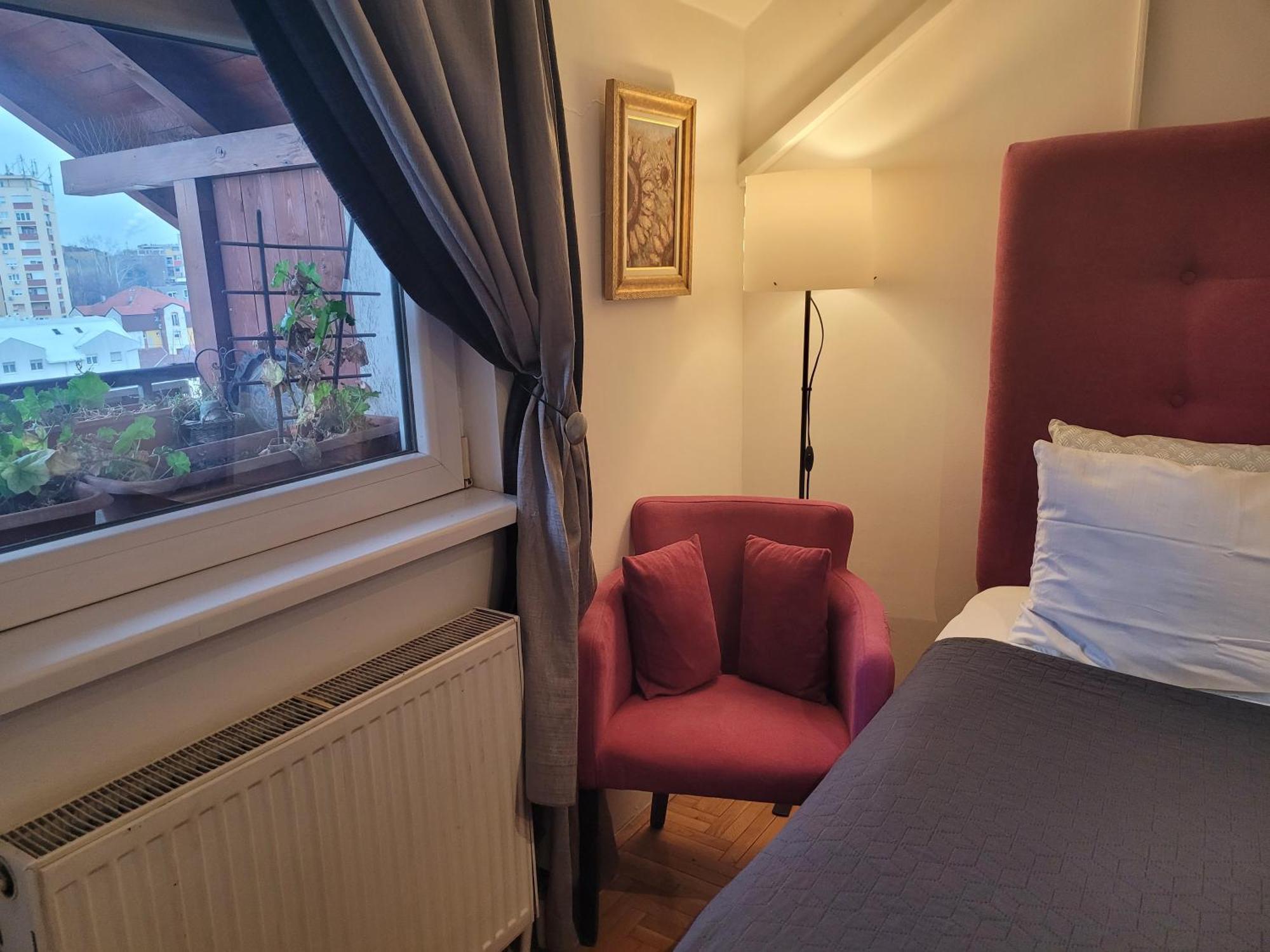 Apartmani Emerald Dream Novi Sad Luaran gambar