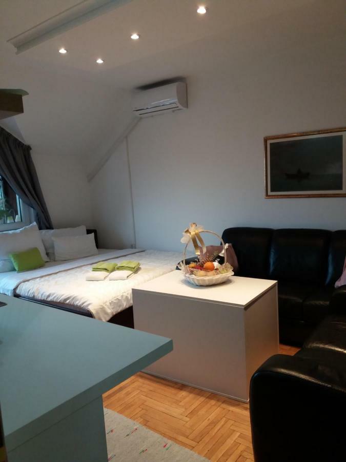 Apartmani Emerald Dream Novi Sad Luaran gambar