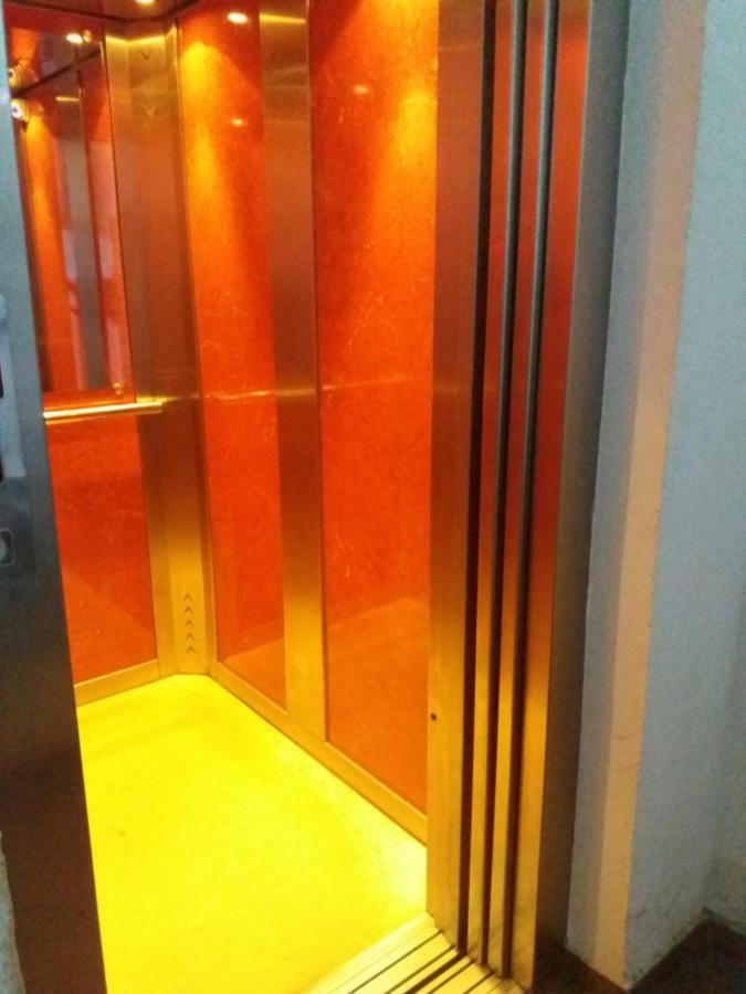 Apartmani Emerald Dream Novi Sad Luaran gambar
